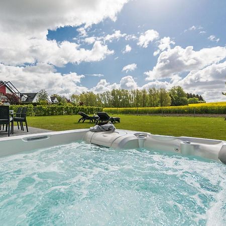 Luxus_Ferien_Villa Amici Göhren-Lebbin Buitenkant foto