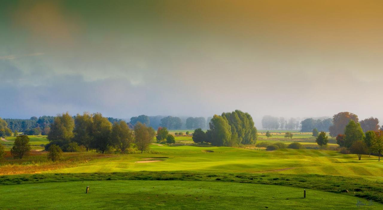 Luxus_Ferien_Villa Amici Göhren-Lebbin Buitenkant foto